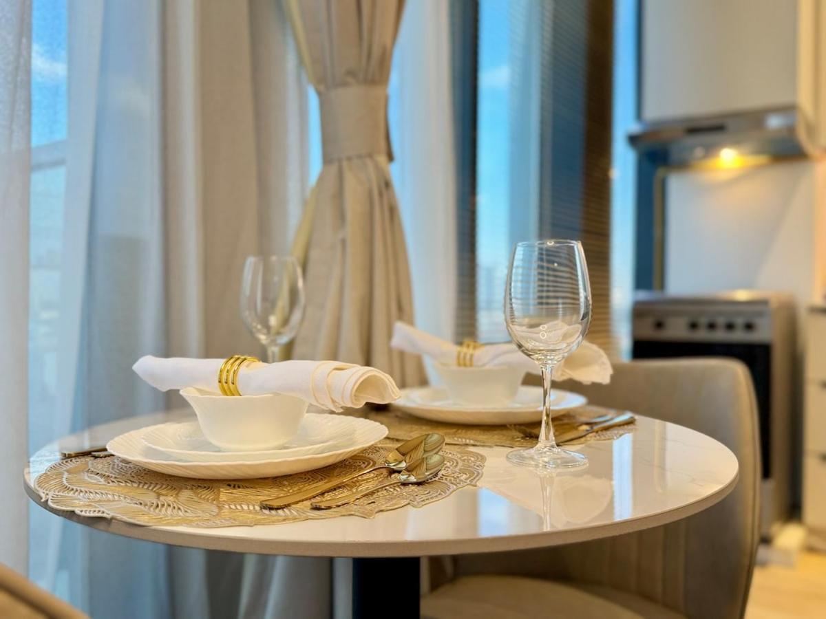 Brand New-fully Furnished Classy In Jvc * Dubai