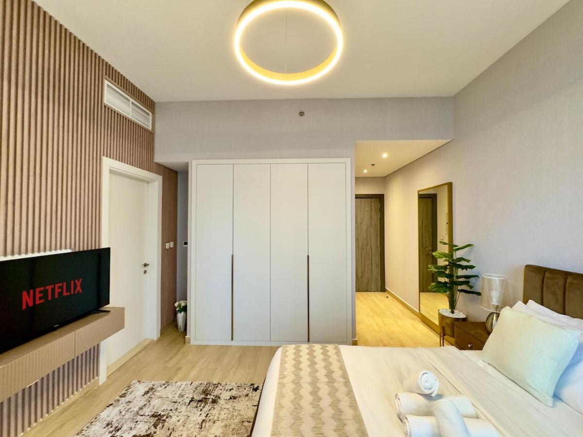 Apartment Brand New-fully Furnished Classy In Jvc Dubai