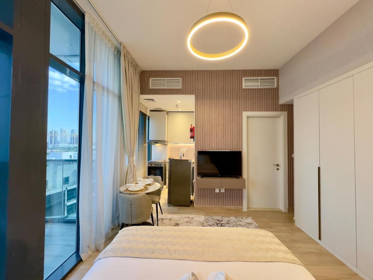 Brand New-fully Furnished Classy In Jvc Dubai