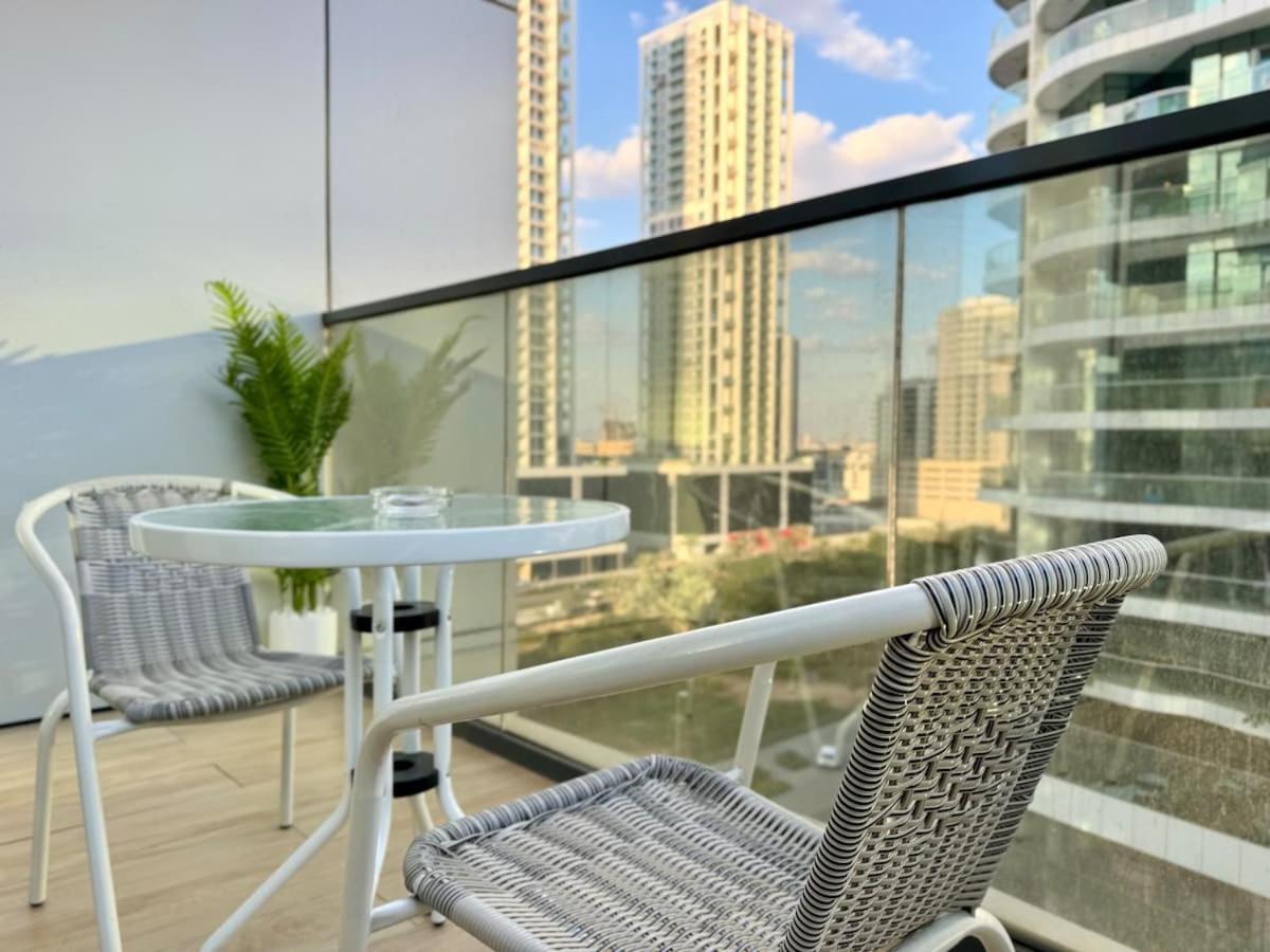 Brand New-fully Furnished Classy In Jvc * Dubai